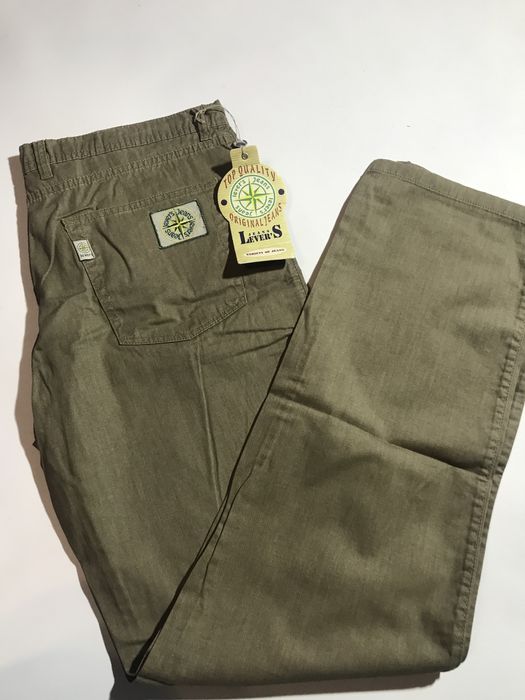 Продам джинси (нові)