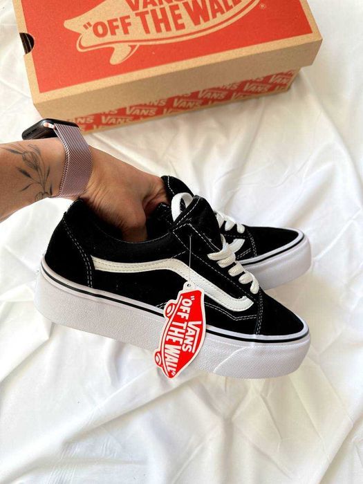 Кросівки Vans Old Skool Black/White Platform Premium