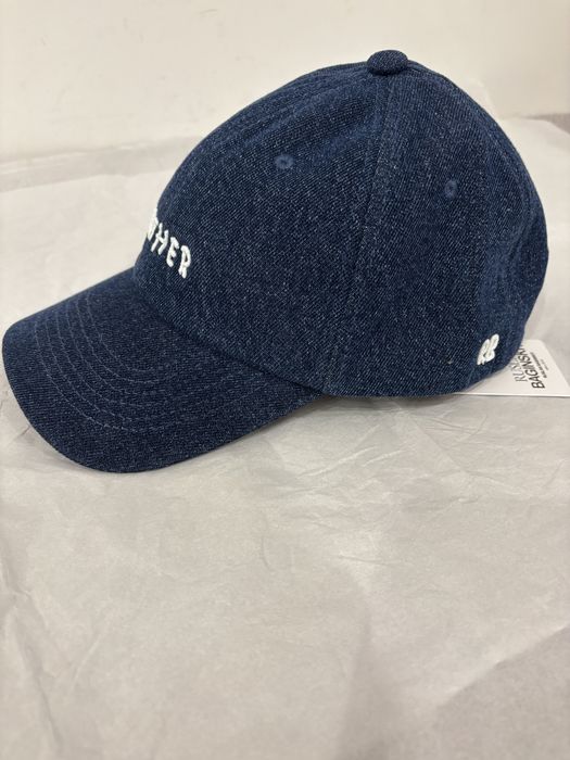 Кепка від Руслана Багінського