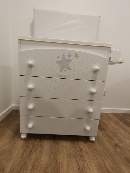 Cómoda com banheira Micuna little star