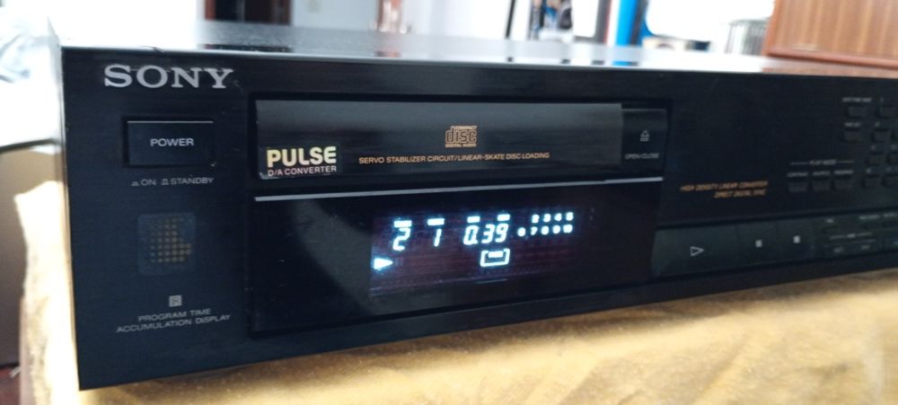 Leitor de cd Sony CDP-591