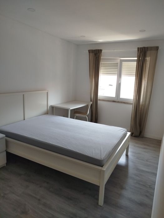 Quarto individual  para arrendamento