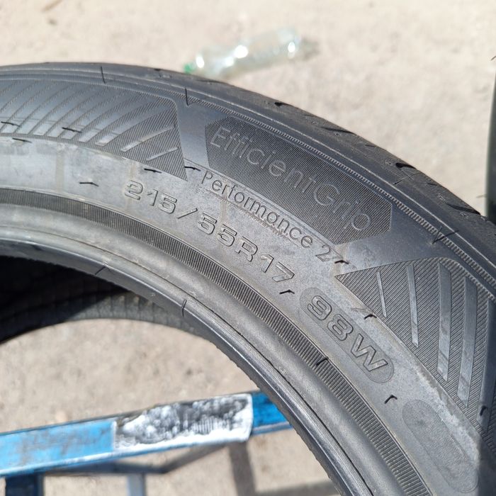 4x 215/55r17 Goodyear Efficient Grip Performance 2  DEMO nowe