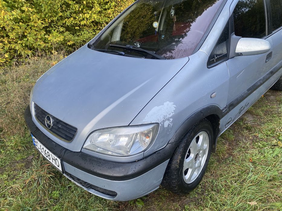 Продається  опель зафірв