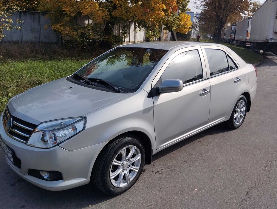 Автомобіль Geely MK