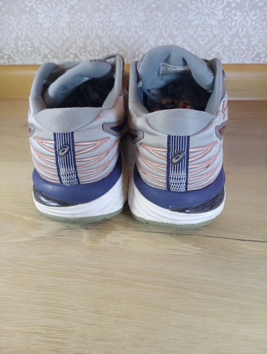 Кросівки ASICS gel cumulus 21, 40 розмір 25,5 см.
