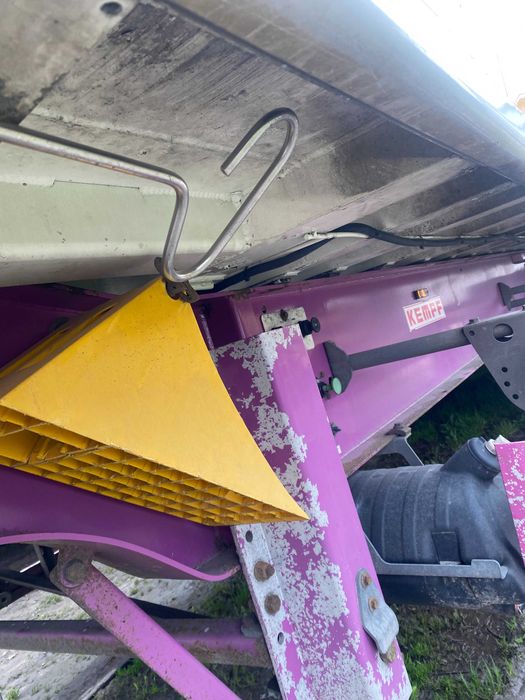 Напівпричеп самоскид Kempf 70м3