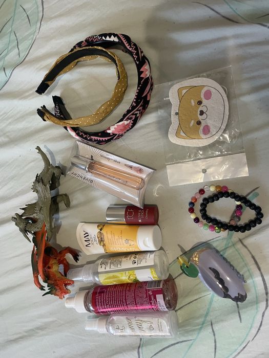 Обруч на голову /заколка качка/іграшка дракон/спрей ейвон/крем для рук