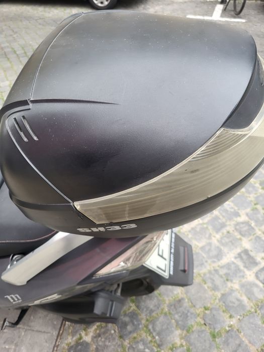 Mota 125cc maxi scooter