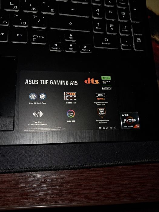 Продам ноутбук хорошому стані