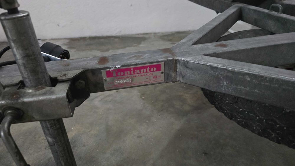 Atrelado Toniauto 3 motos
