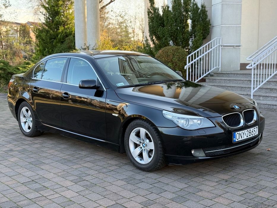 Toyota Auris BMW e60 520d automat lift