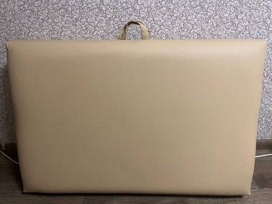 Кушетка  масажний стіл