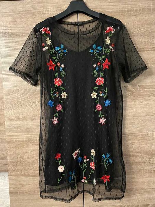 Sukienka siatka z kwiatami tunika długa elegancka New Look z haftem siateczkowa S M