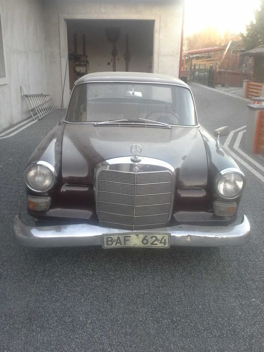 MERCEDES W110 190C Skrzydlak 1961