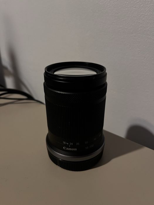 Obiektyw Canon RF-S 18-150mm F3.5-6.3 IS STM