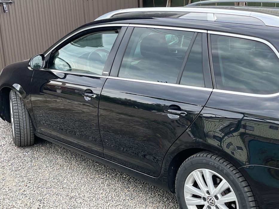 Volkswagen  Golf