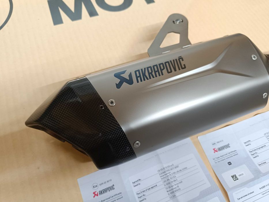 Ponteira Akrapovic BMW R1300 GS ou GSA - COMO NOVA