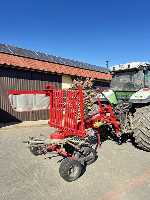 Zgrabiarka jednokaruzelowa JF STOLL  R 420 DS ( kongskilde )