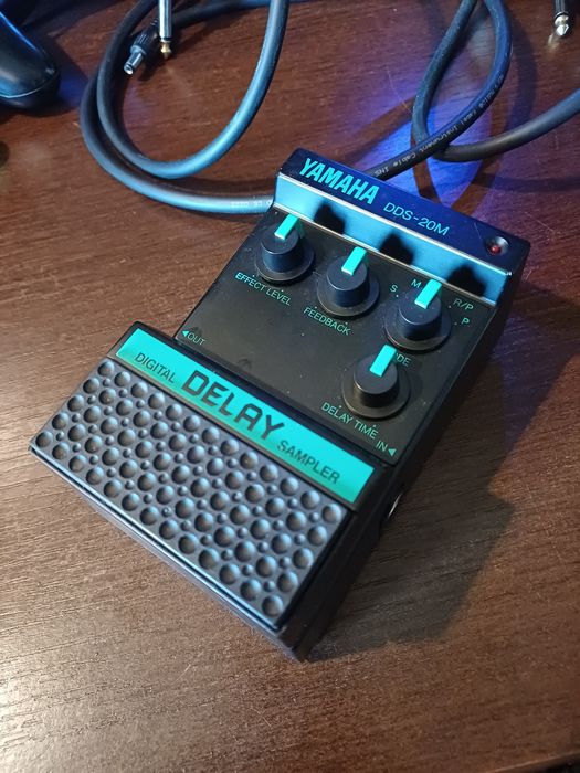 1980s Yamaha DDS-20M Digital Delay Sampler efekt gitarowy cyfrowe echo Made in Japan