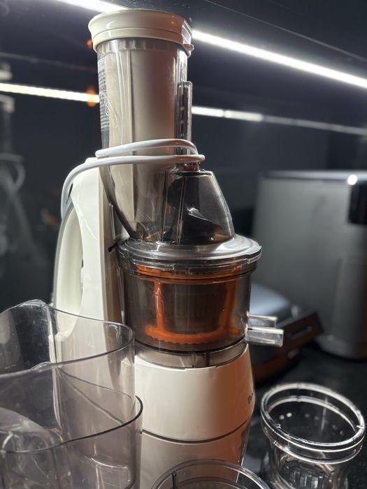 Berlinger wolnoobrotowa wyciskarka do owoców i warzyw MOCNA