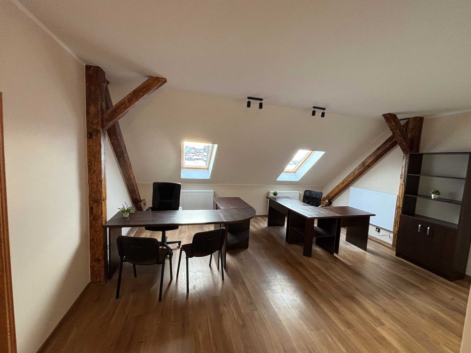Umeblowany Lokal Biuro Smart Office i Klimatyzacja w Świdnicy do Wynajęcia 73 m2