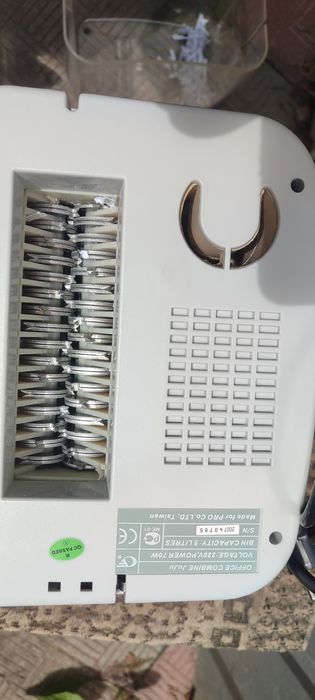 Продам знищувач документів.