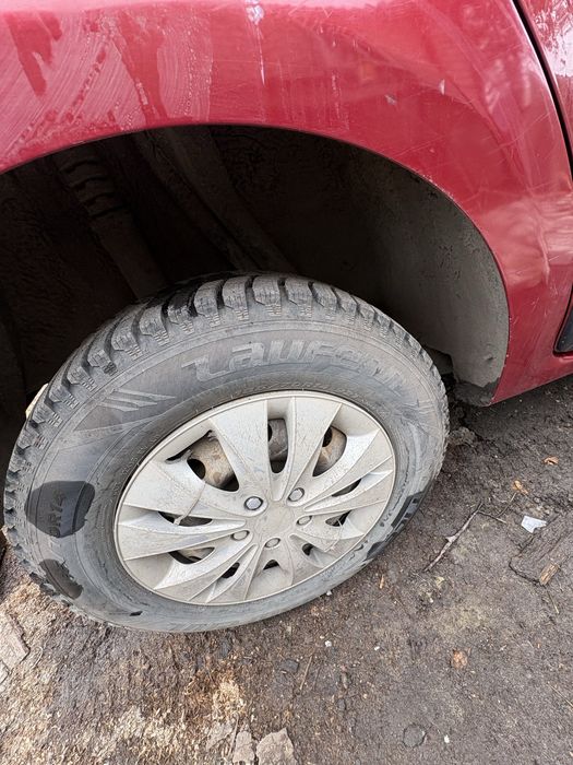 Рено Сандеро 1.4