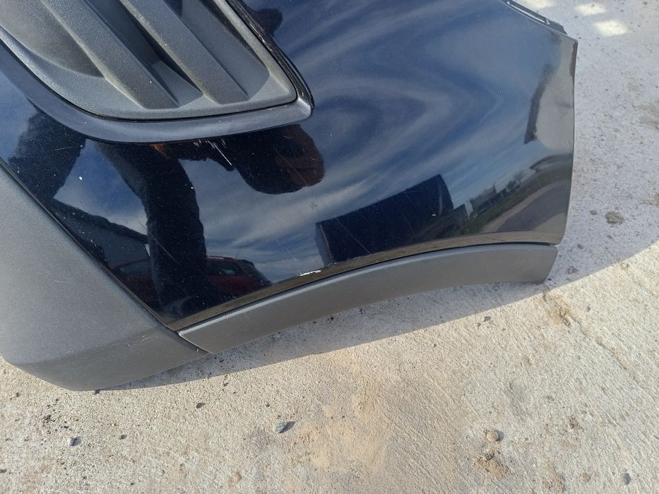 Zderzak przedni Ford Kuga Mk 1 kolor F8-czarny