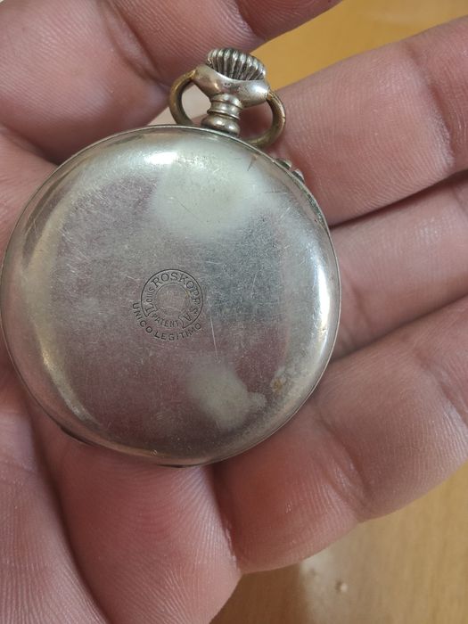 Relógio de bolso, muito antigo, da silgar. Em bom estado. Entrego em m