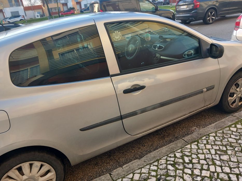 vendo carro em bom estado Renault Clio