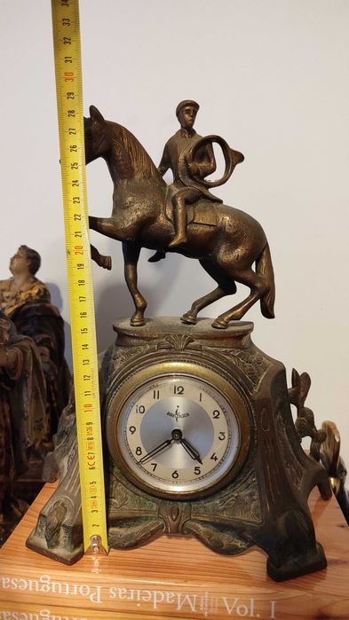 Antiguidades - Relógio de mesa