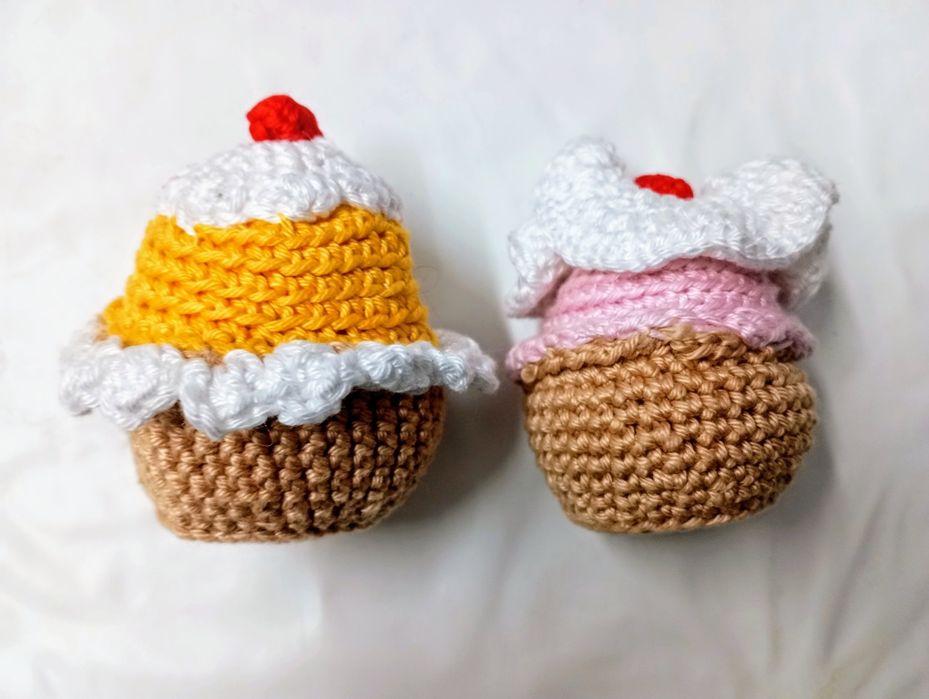 2 Handmade Crochet/Amigurumi Cupcakes