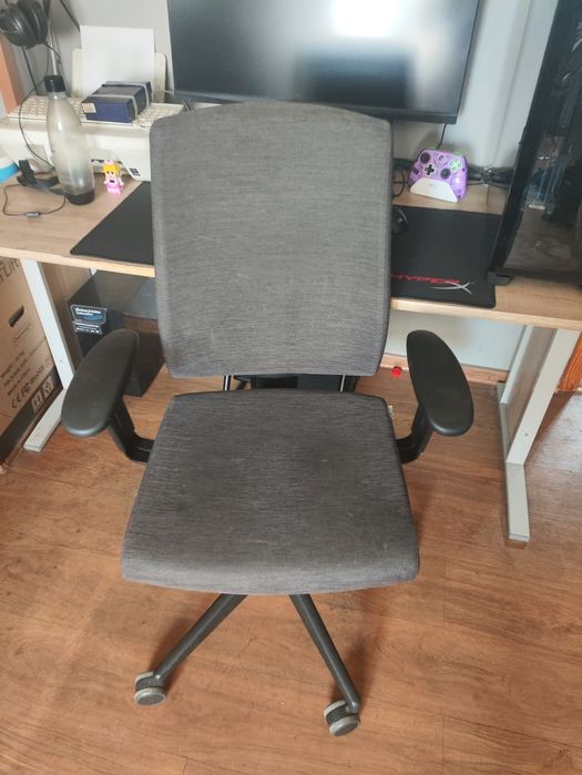 Fotel obrotowy Profim