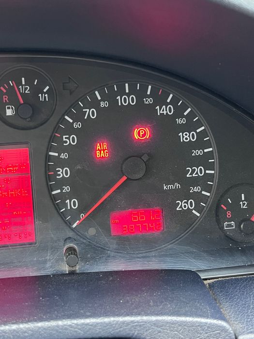 Автомобіль Audi a6 c5