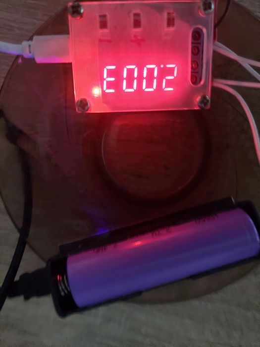 Аккумулятор HAKADI Li-ion 18650 2000mAh 3.7V 7.4Wh: 75 грн