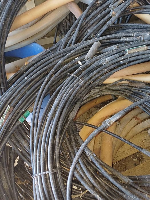 Tubo de regra com goteadores