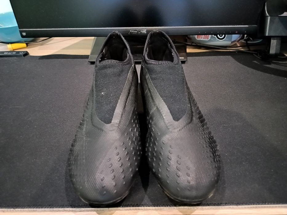 Buty piłkarskie adidas predator