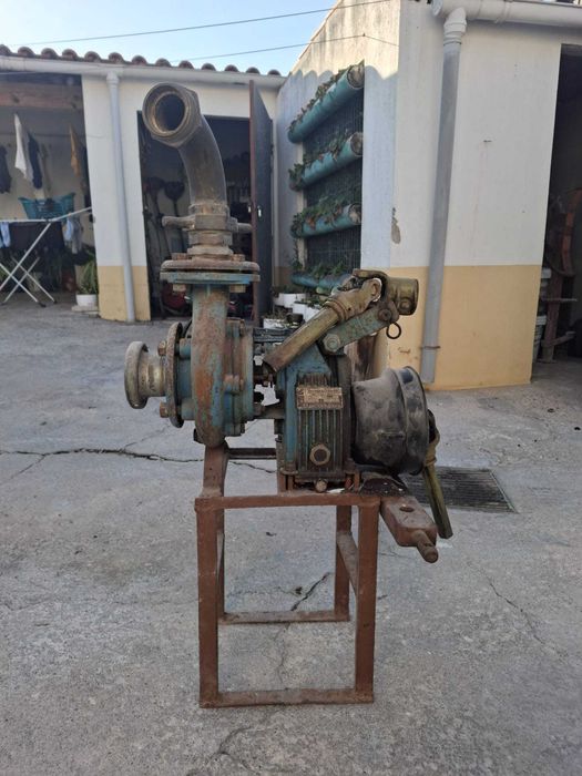 Bomba de água de 3 polegadas com cardan e chupador