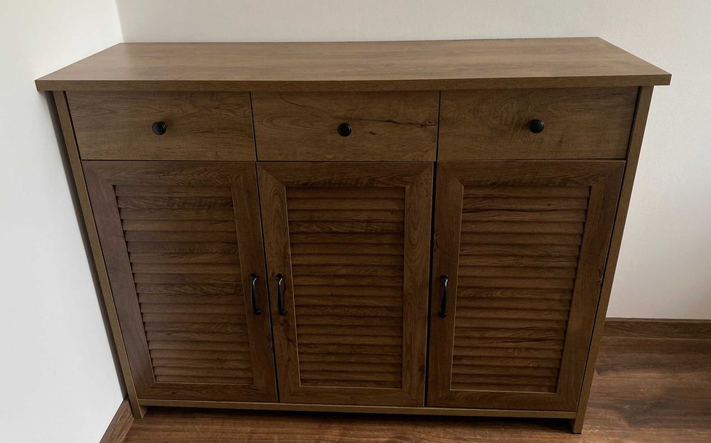 Komoda / kredens 3-drzwiowy + 3 szuflady – kolor dziki dąb