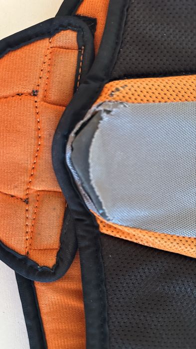 Нагрудник хокейний bauer підлітковий