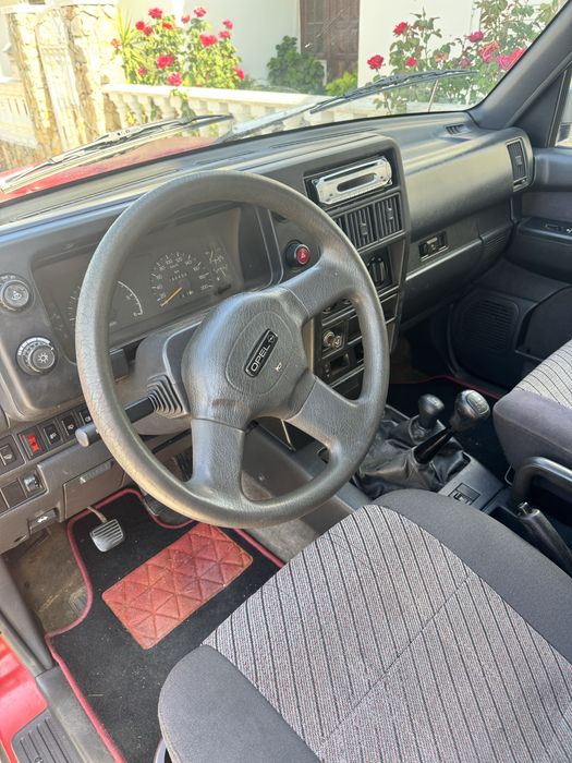 Opel monterey 3.1 TD