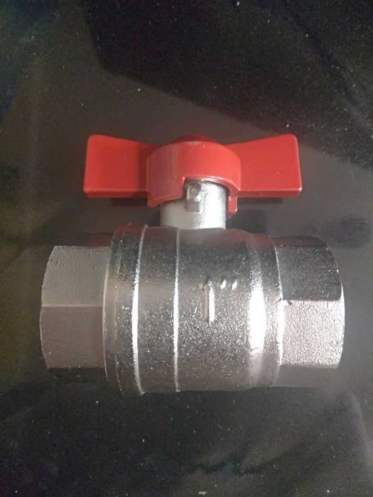 Шаровой кран для отопления и водоснабжения Новый