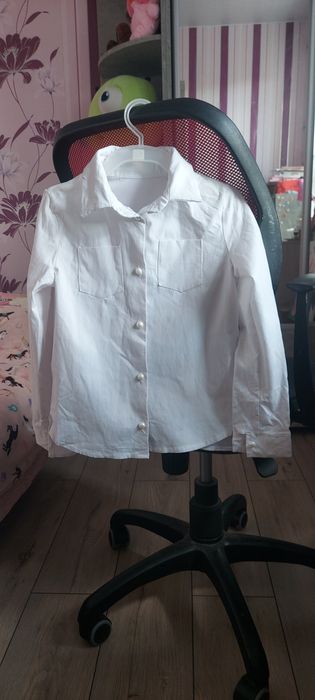 Продам сорочку на дівчинку