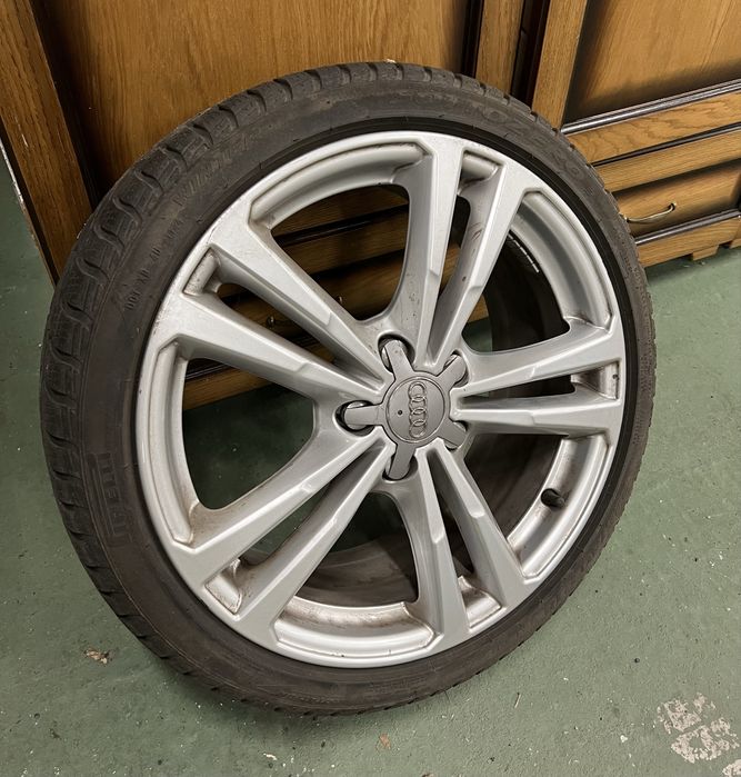 Koła aluminiowe (oryginalne) Audi S-Line 18, opony zimowe