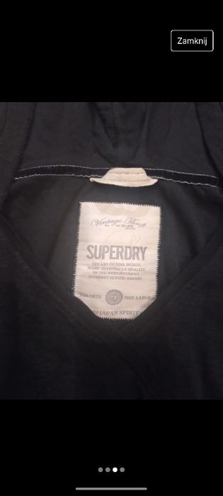 Modna sukienka z kapturem czarna superdry
