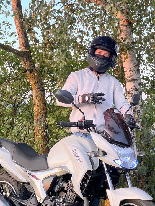Lifan kp 200!! Продам