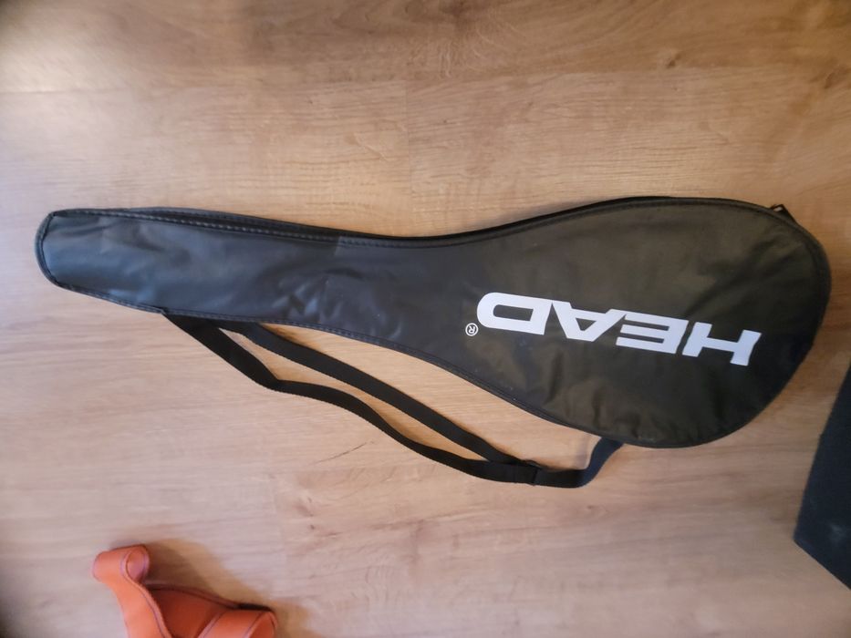 Rakieta do squash firmy head intruder