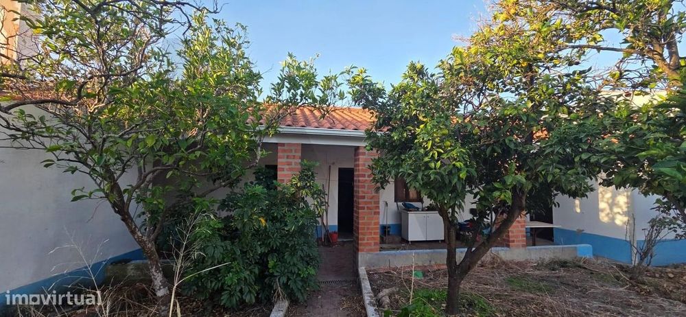 Moradia T4 C/ Terreno No Cano - Sousel — Cano, Portalegre