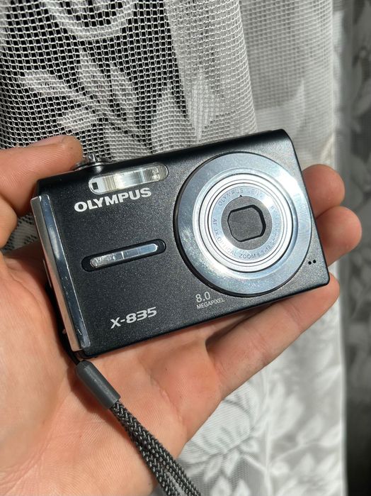 Olympus X-835 Фотоапарат мильница с картой памяти 1гб xD